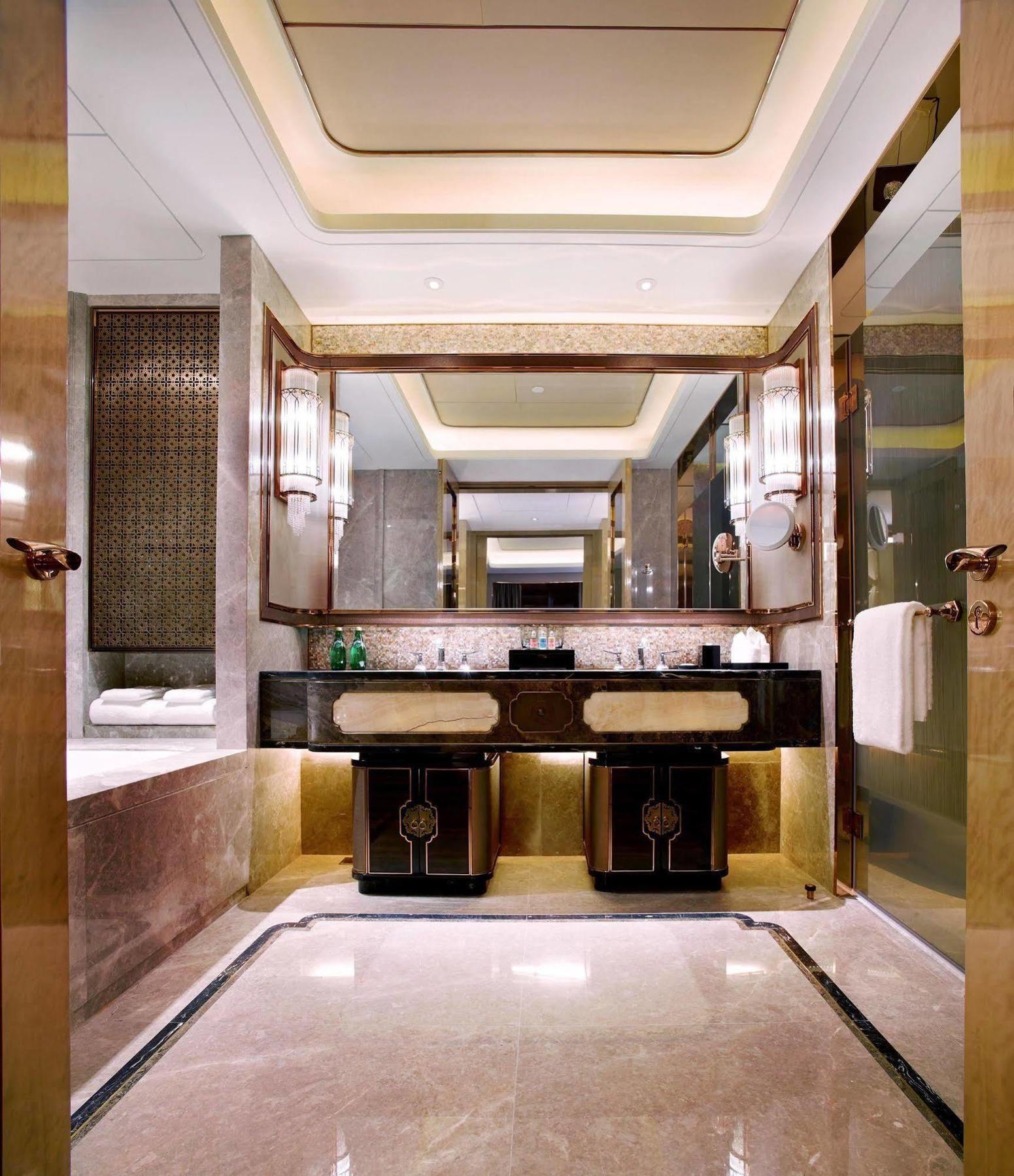 Wanda Vista Hohhot Hotel Exterior foto